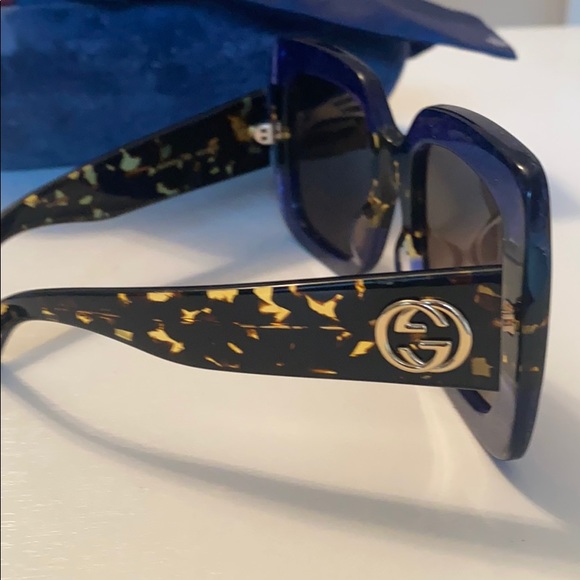GUCCI LIMITED EDITION GLASSES